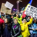 Protest anticoruptie - Piata Victoriei