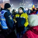 Discutie - Protest anticoruptie - Piata Victoriei