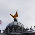 Acvila de pe Palatul Patriarhal si steagul Bisericii Ortodoxe Romane