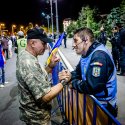 Discuție - Protest anticorupție - Piața Victoriei