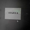 Graffiti pe scarile interioare ale MNAC