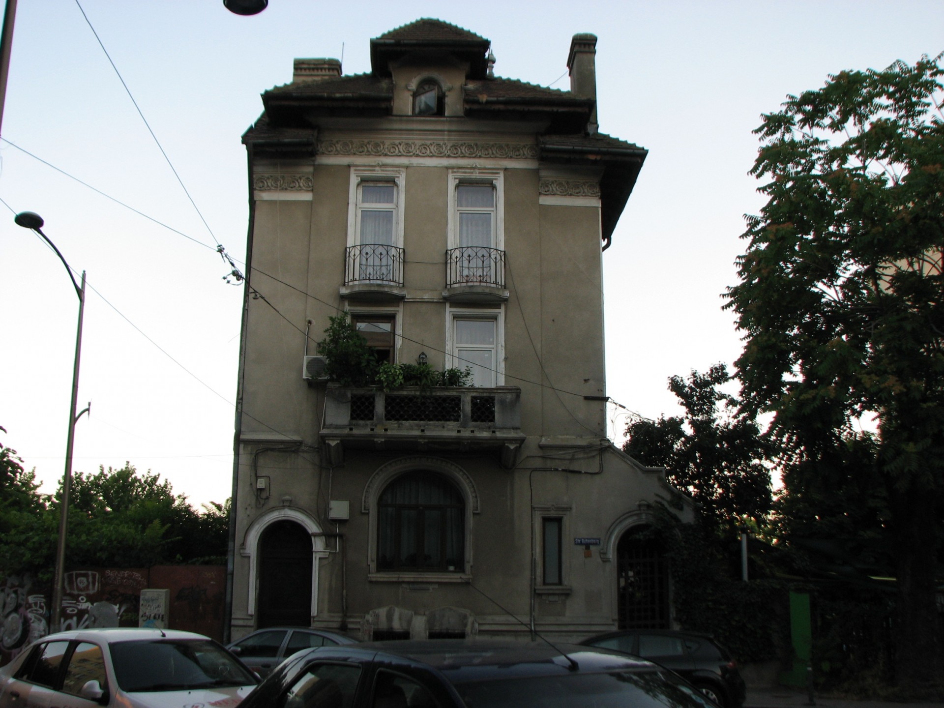 Casa pe strada Gutenberg