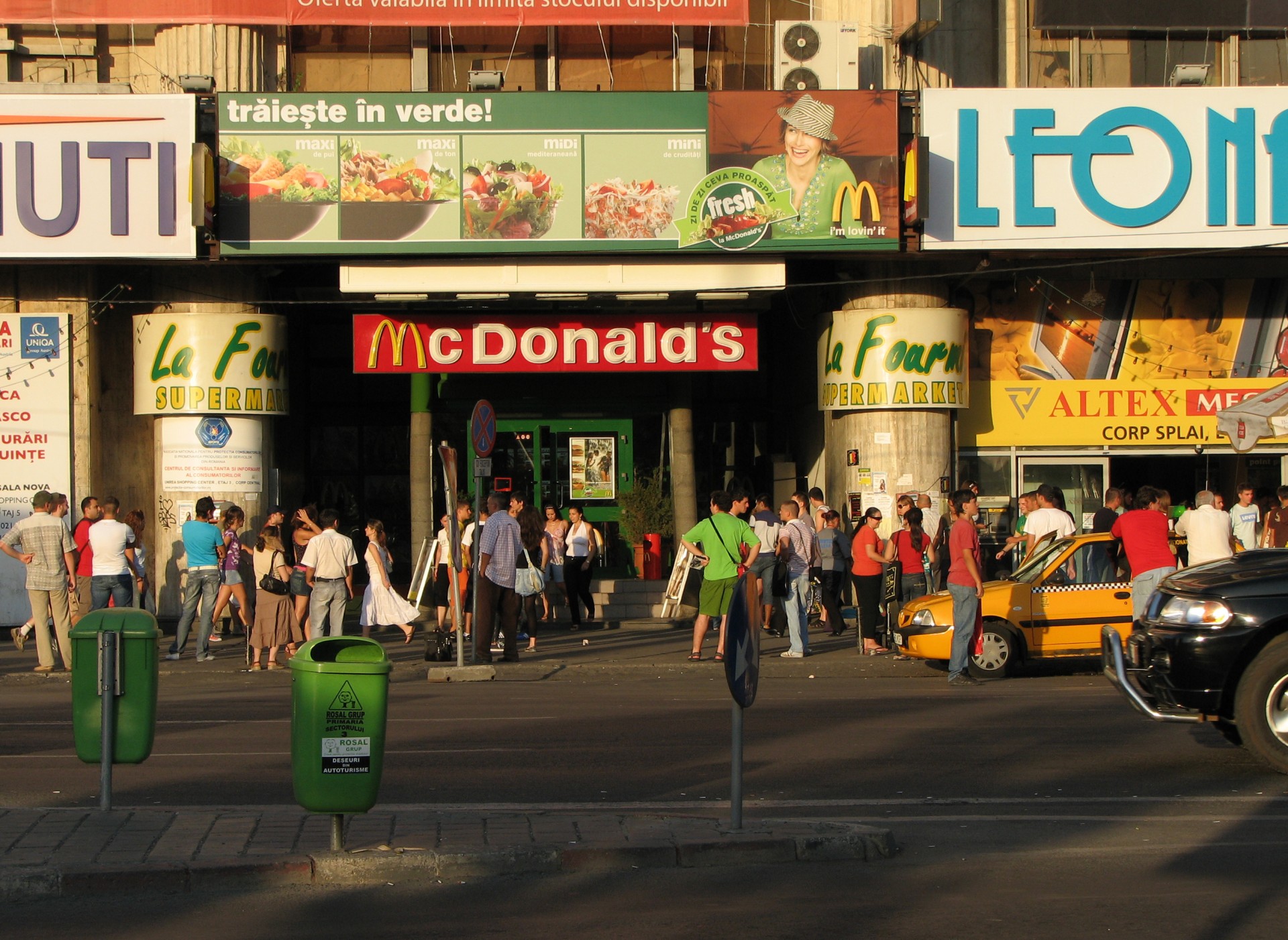 McDonald's Unirii, 2007