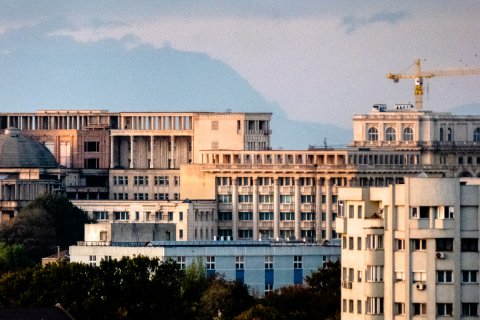 Vedere spre Bucegi - Șoseaua Olteniței