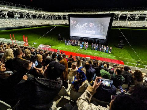 Premieră film - Mai Departe - Stadionul Arcul de Triumf