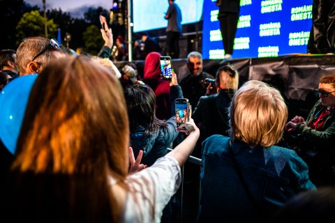 România în Lumină - Meeting susținere Nicușor Dan
