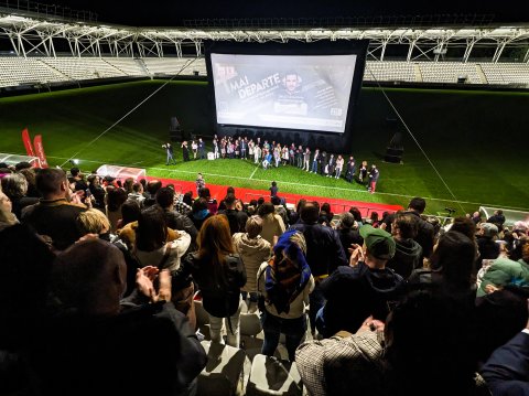 Premieră film - Mai Departe - Stadionul Arcul de Triumf