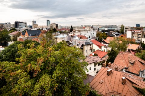 Vedere către Piața Victoriei - Strada Căderea Bastiliei