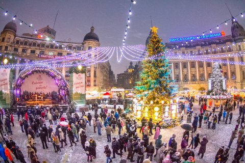 Targ de iarna - Piata Universitatii