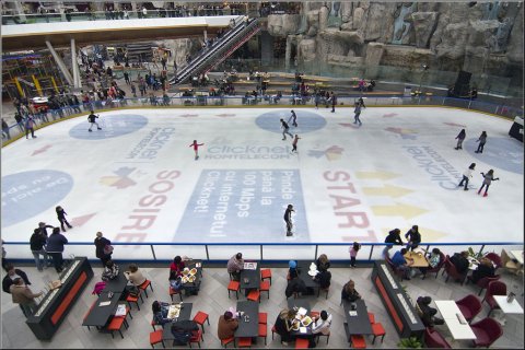 Patinoar la AFI Palace Cotroceni