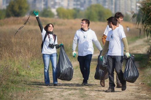 Curatenie in Delta Vacaresti