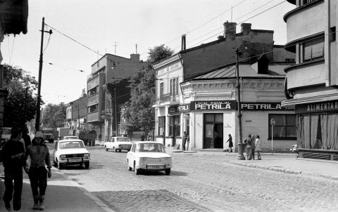 Calea Mosilor in 1976 in dreptul strazi Fainari.