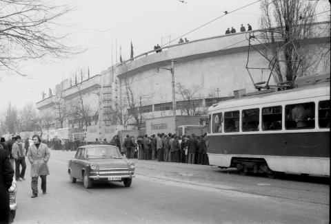 Tramvai EP 3104 linia 2 Stadionul Giulesti 29.02.1976