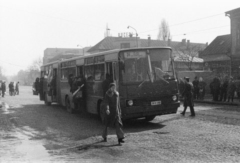 Autobuz Ikarus 280 linia 34 la Piata 1 Mai
