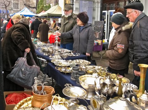 Targ de vechituri la Muzeul Municipiului Bucuresti