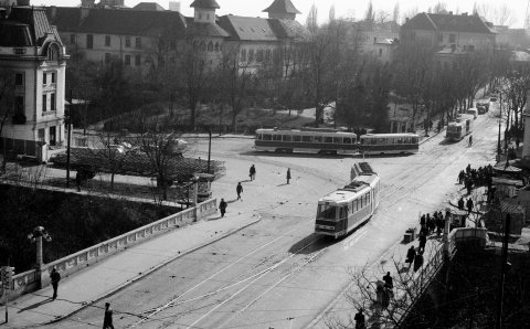 Podul Izvor la jumătatea anilor '70