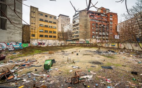 maidan langa Palatul Telefoanelor