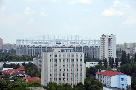 Vedere către Arena Naţională din clădirea Belvedere Baba Novac