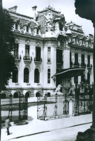 Palatul Cantacuzino din Calea Victoriei (fotografie cca. 1960)