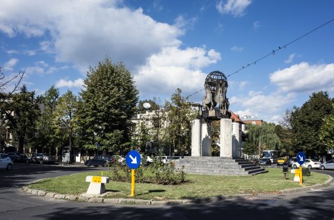 Monumentul aerului din Piaţa Quito