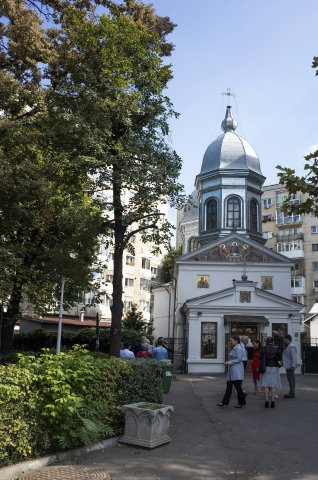 Biserica Manu Cavafu Sfânta Treime