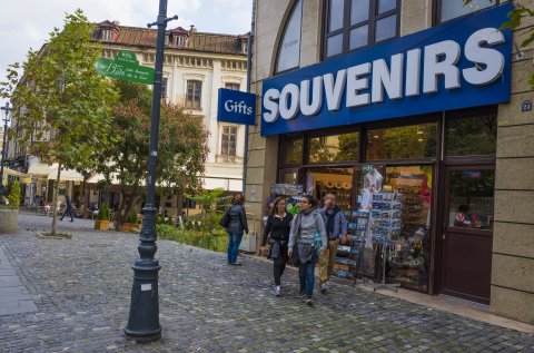 Magazin de suveniruri