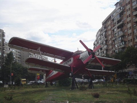 Avionul Sectorului 2