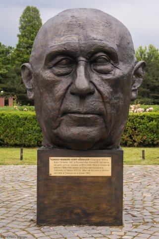 Konrad Adenauer (1876-1967)