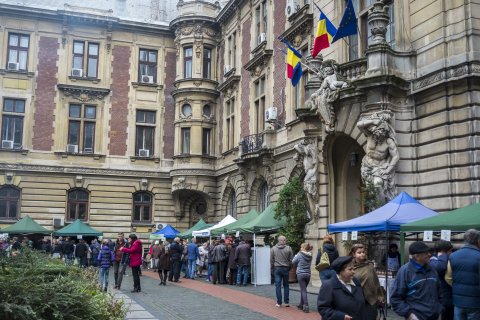 Târg de mâncare tradițională la Ministerul Agriculturii