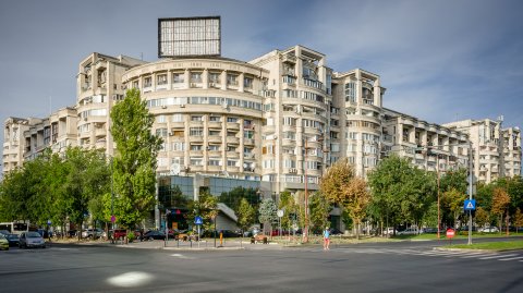 Intersectie - Bulevardul Unirii - Bulevardul Mircea Voda