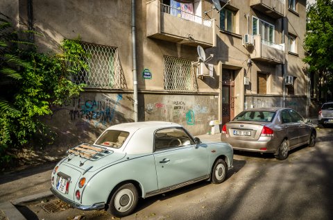 Nissan Figaro - Strada Viitorului