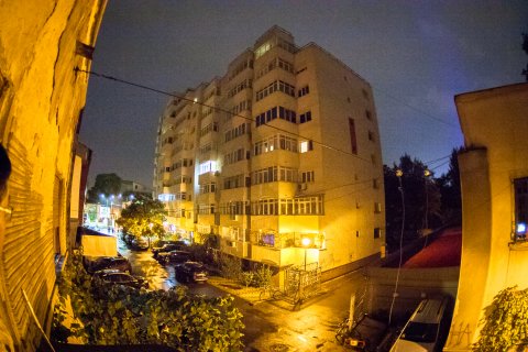 Pe balcon - Avanpost 8 - Noaptea Caselor 2015