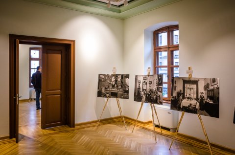 Expozitie - Casa Filipescu-Cesianu