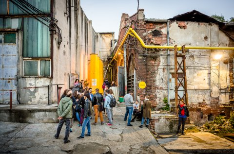 Expozitie - Bucuresti Sud - Sala Galvanizare - Fabrica Hesper