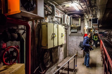 In tunel langa Piata Unirii - Metrou Bucuresti