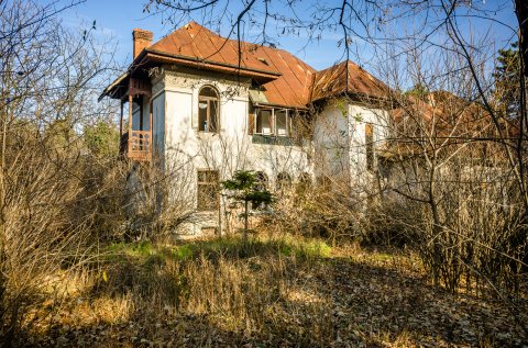 Casa abandonata - Parcul Tineretului