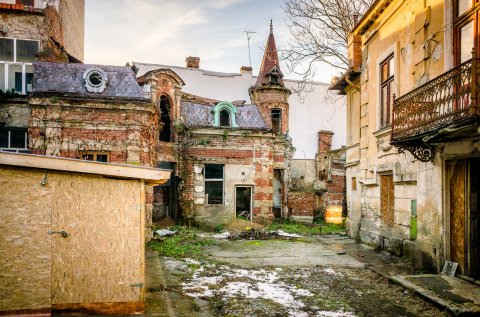 Casa abandonata - Bulevardul Hristo Botev