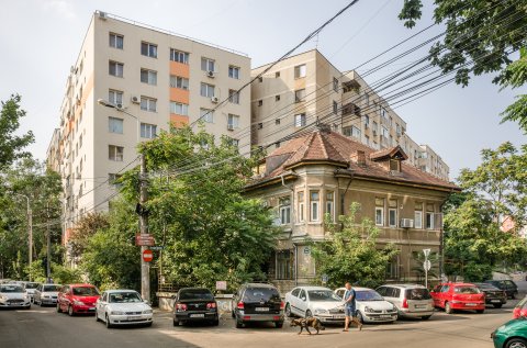 Intersectie - Strada Fainari - Rovine