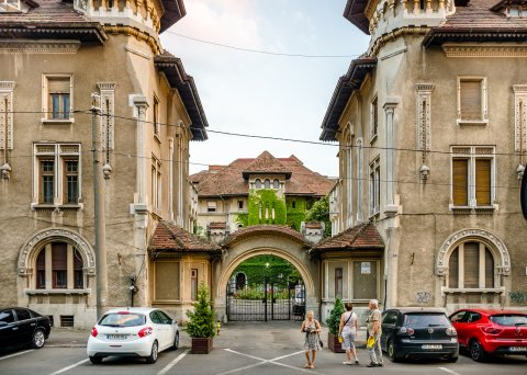 Imobil neoromanesc - Strada Maria Rosetti