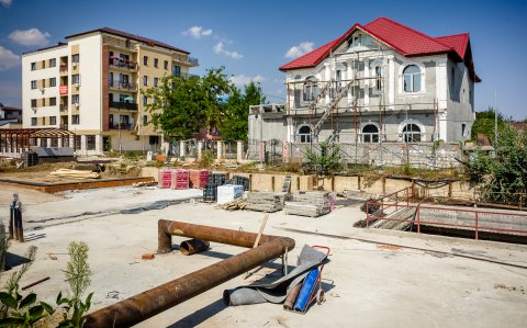 Santier - Statia de metrou Laminorului