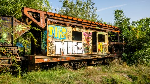 Masina de Zapada - Tren abandonat