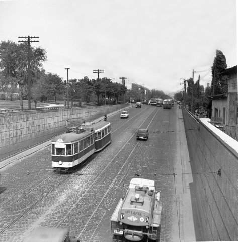 Tramvai linia 10 la podul Constanța