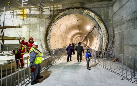 Tunelul dintre statia de metrou Favorit si Drumul Taberei 34