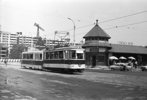 Tramvai linia 20 la piața 1 Mai