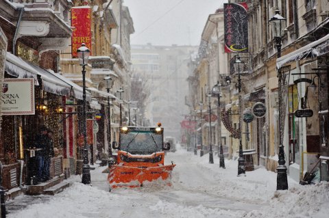 Ninsoare grea in Bucuresti