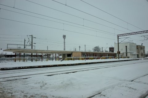 Gara Pajura zisă și Triaj