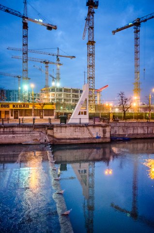 Blocuri in constructie - Grozavesti