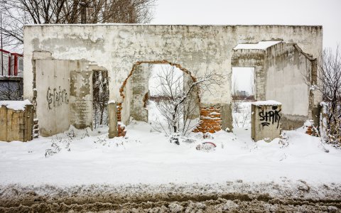 Ruine - Drumul Sabareni