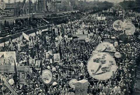 Manifestația de 1 Mai 1965