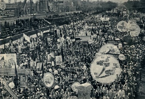 Manifestația de 1 Mai 1965